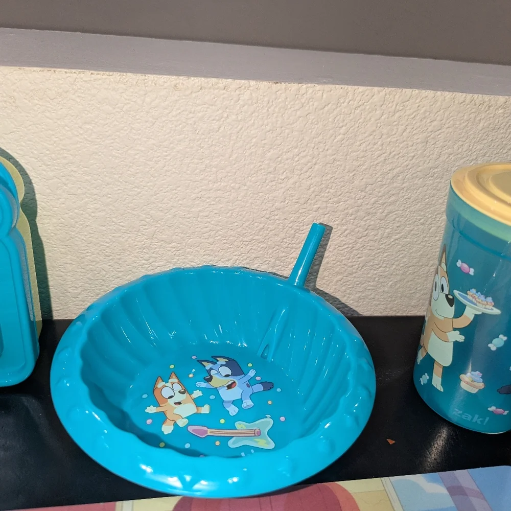 Bluey Snack Container Bundle - Picture 5 of 7